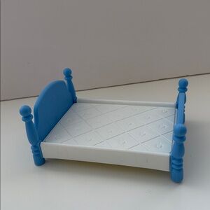 Little Tikes My My Size Pink Dollhouse Furniture Small Bed